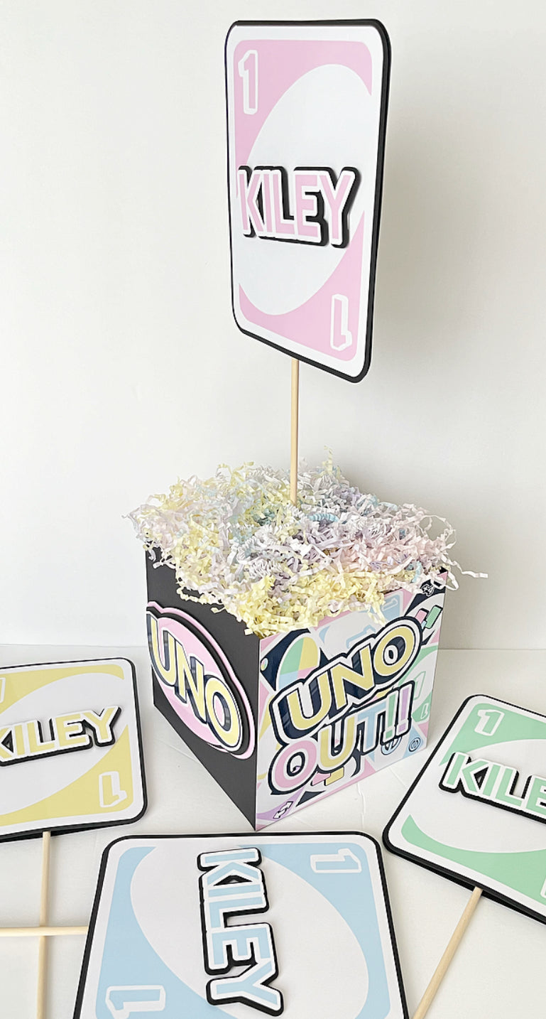 UNO themed Party Decorations
