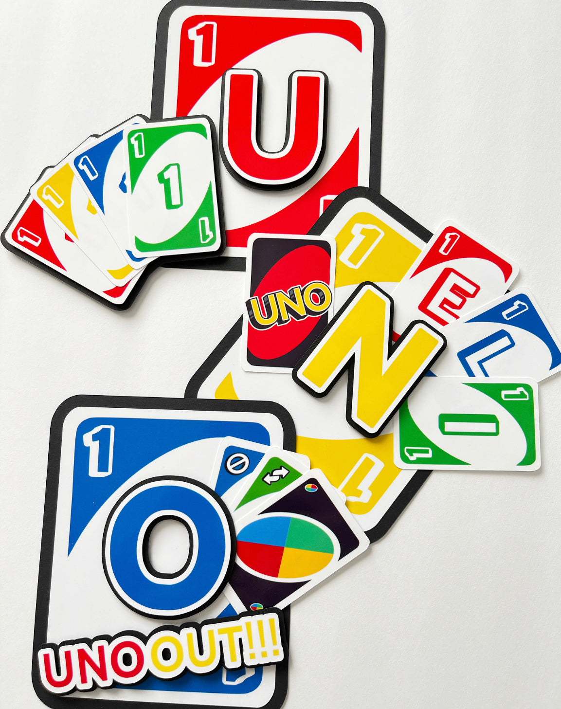 UNO themed Party Decorations