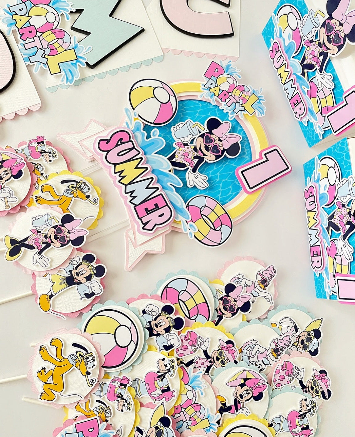 Minnie Mouse Pool Party themed Party Decorations