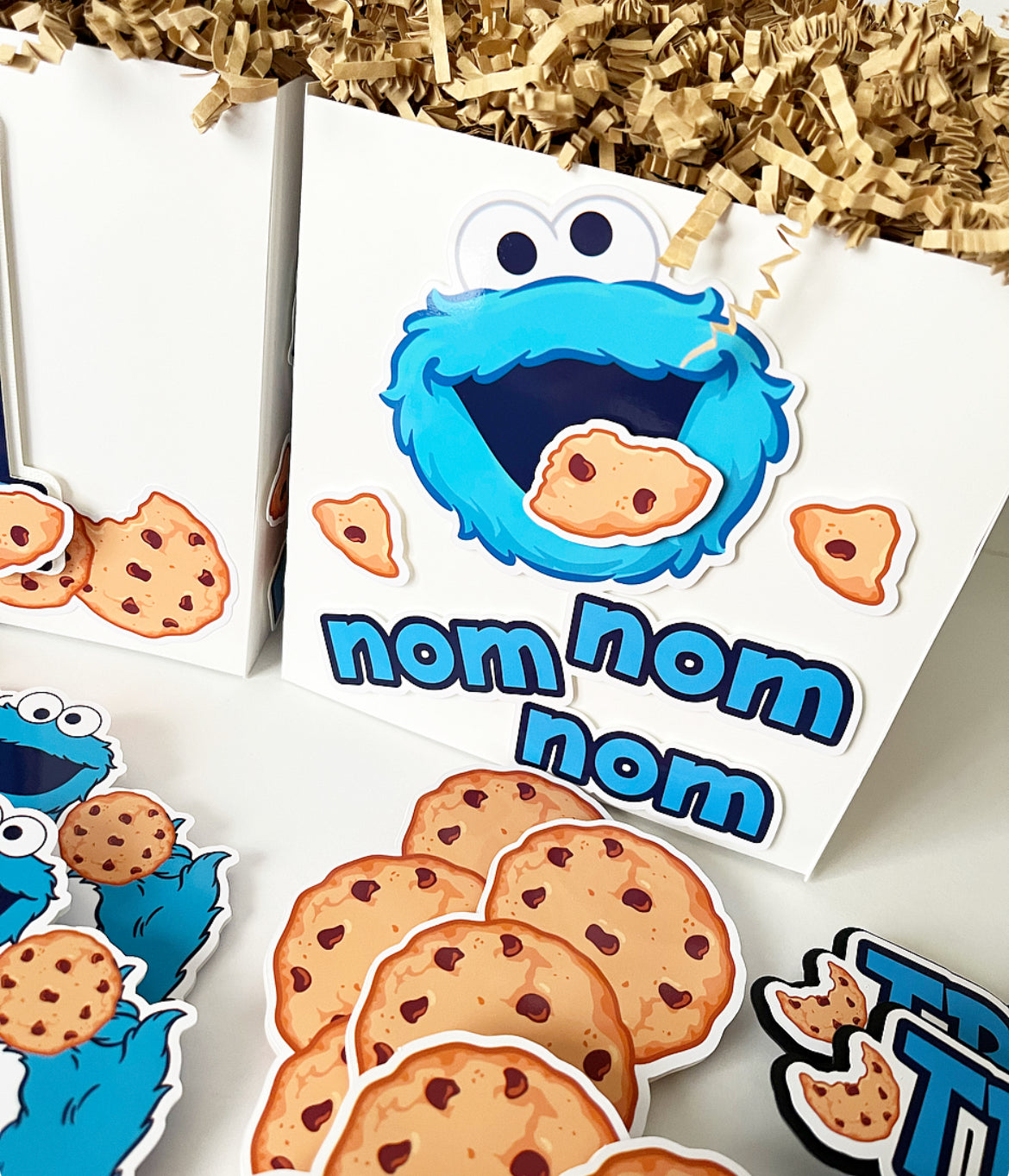 Cookie Monster Centerpieces – Dae2Dae Events cookie-monster-centerpieces-dae2dae-events