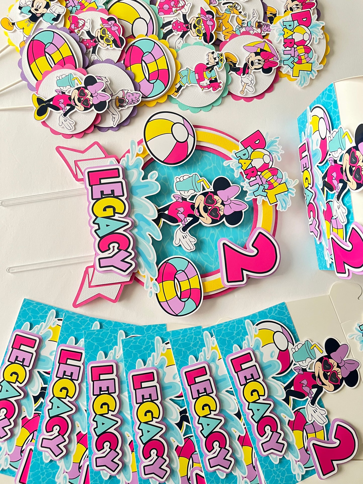 Minnie Mouse Pool Party themed Party Decorations