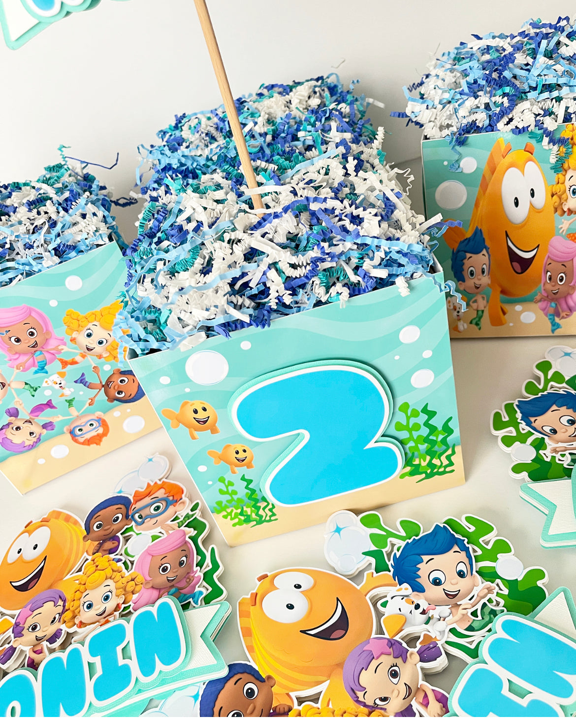 Bubble Guppies themed Centerpieces