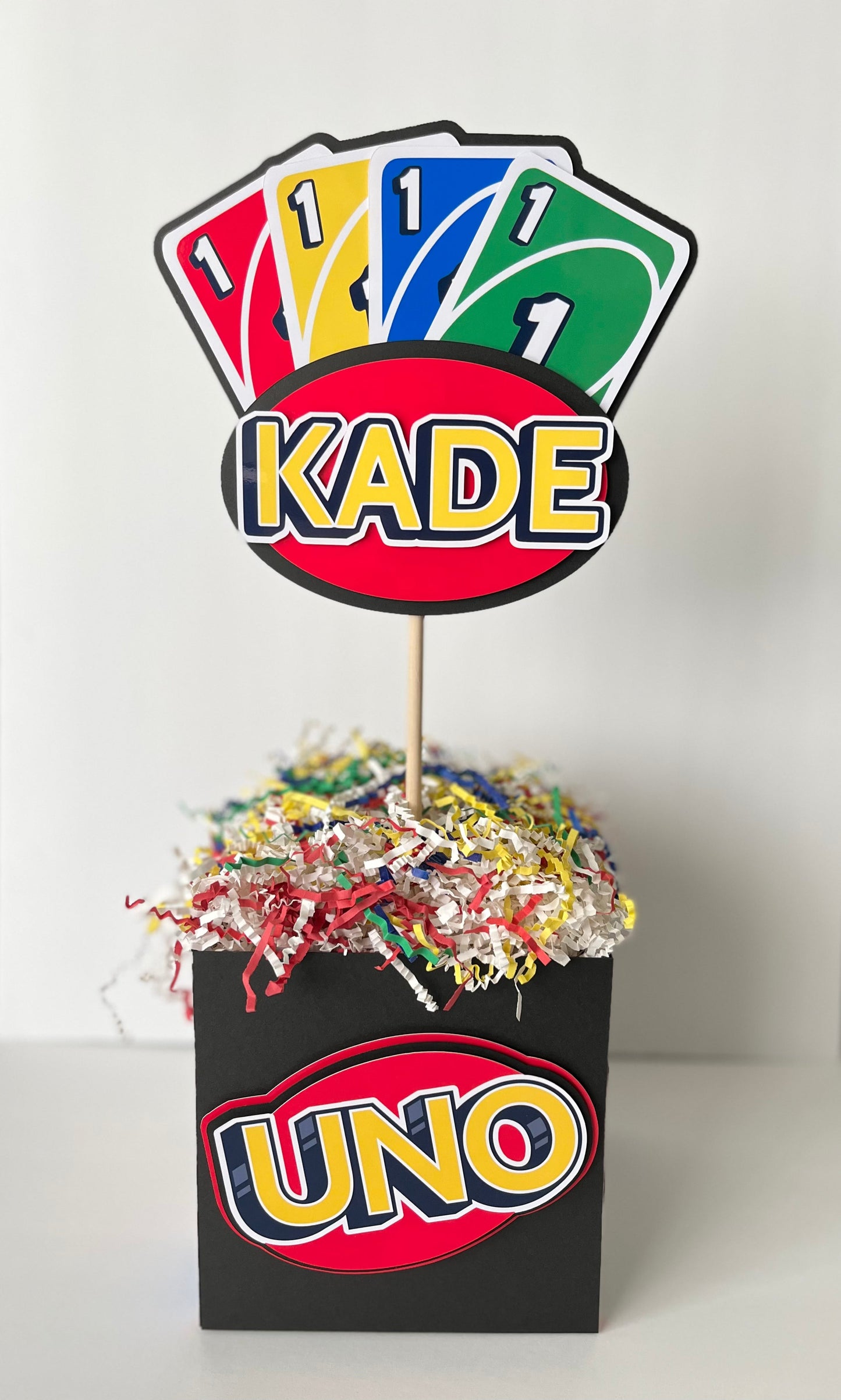 UNO themed Party Decorations